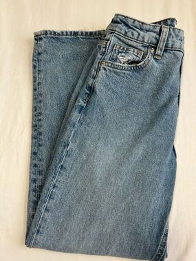 H&M High-Rise Women's Light Blue Jeans